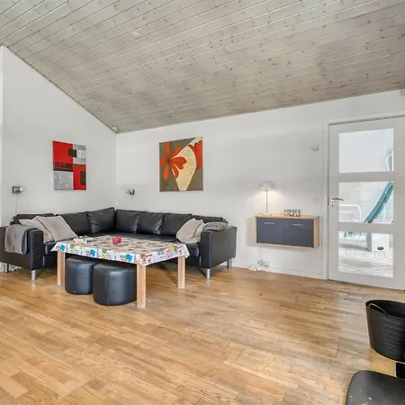 Karstina - 1km From The Sea By Interhome * Hals