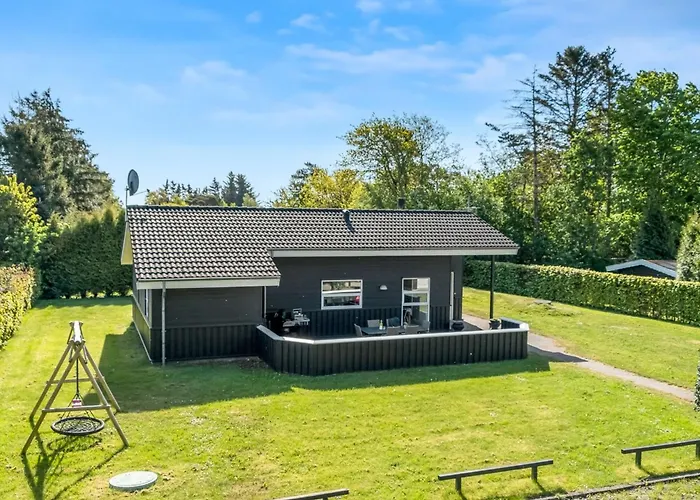 Casa vacanze Karstina - 1km From The Sea By Interhome